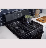 GE GE 30" Free-Standing Gas Range JGBS61RPSS (10)