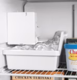 GE GE(R) ENERGY STAR(R) 17.5 Cu. Ft. Top-Freezer Refrigerator GIE18GSNRSS (7)