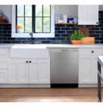 GE GE ENERGY STAR Front Control with Plastic Interior Dishwasher with Sanitize Cycle & Dry Boost GDF550PSRSS (7)
