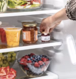 GE GE 25.1 Cu. Ft. Fingerprint Resistant Side-By-Side Refrigerator GSS25IYNFS (11)