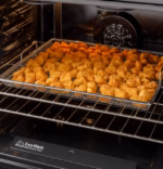 GE GE(R) 30" Slide-In Front-Control Convection Gas Range with No Preheat Air Fry and EasyWash(TM) Oven Tray GGS60LAVFS (11)